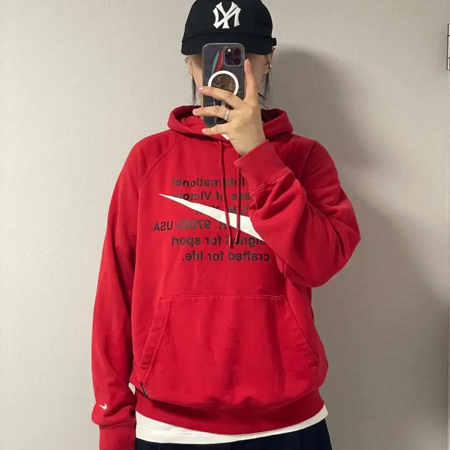 나이키 스우시 퓨추라 후드 티셔츠 레드 XL