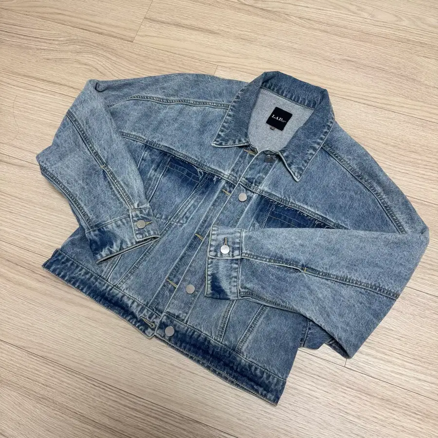 LAP 크롭 오버핏 중청자켓