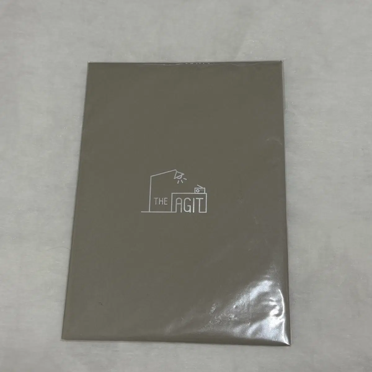 종현 더 아지트 엽서 판매합니다
