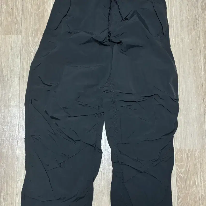 [S] GU 나일론 팬츠 (블랙)