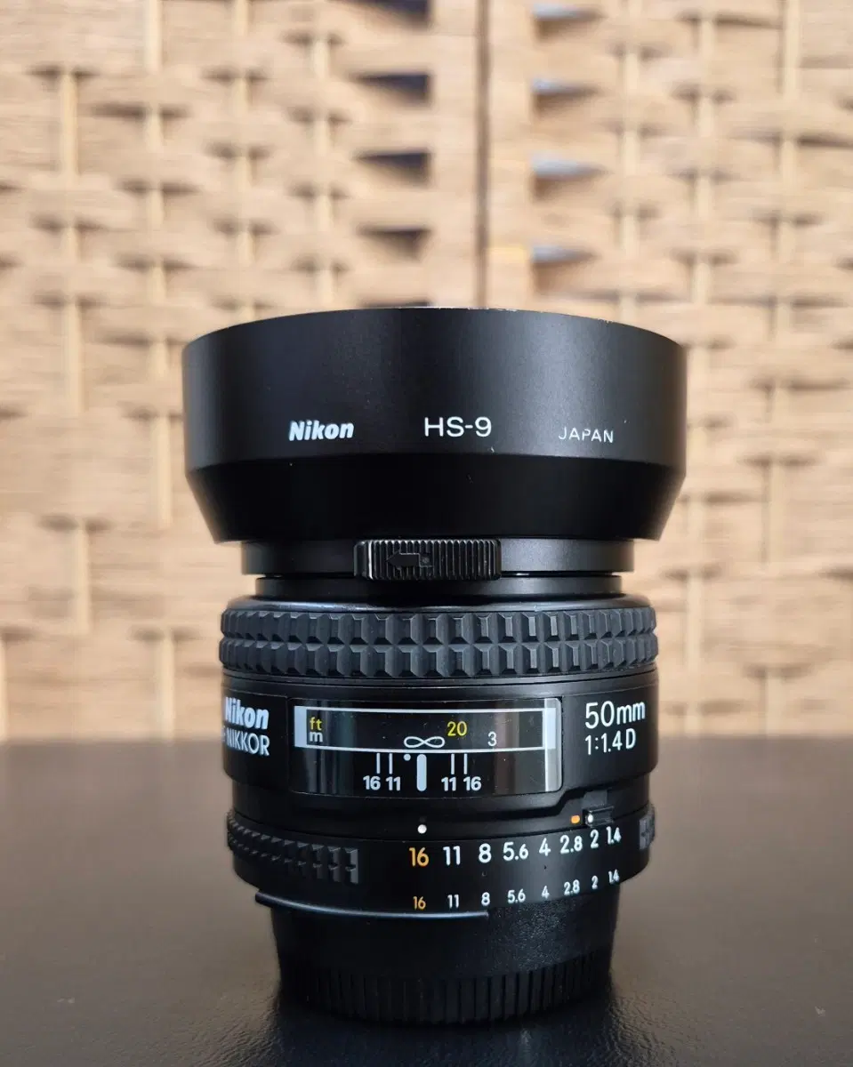 니콘 af 50mm F1.4D +HS-9 후드 포함