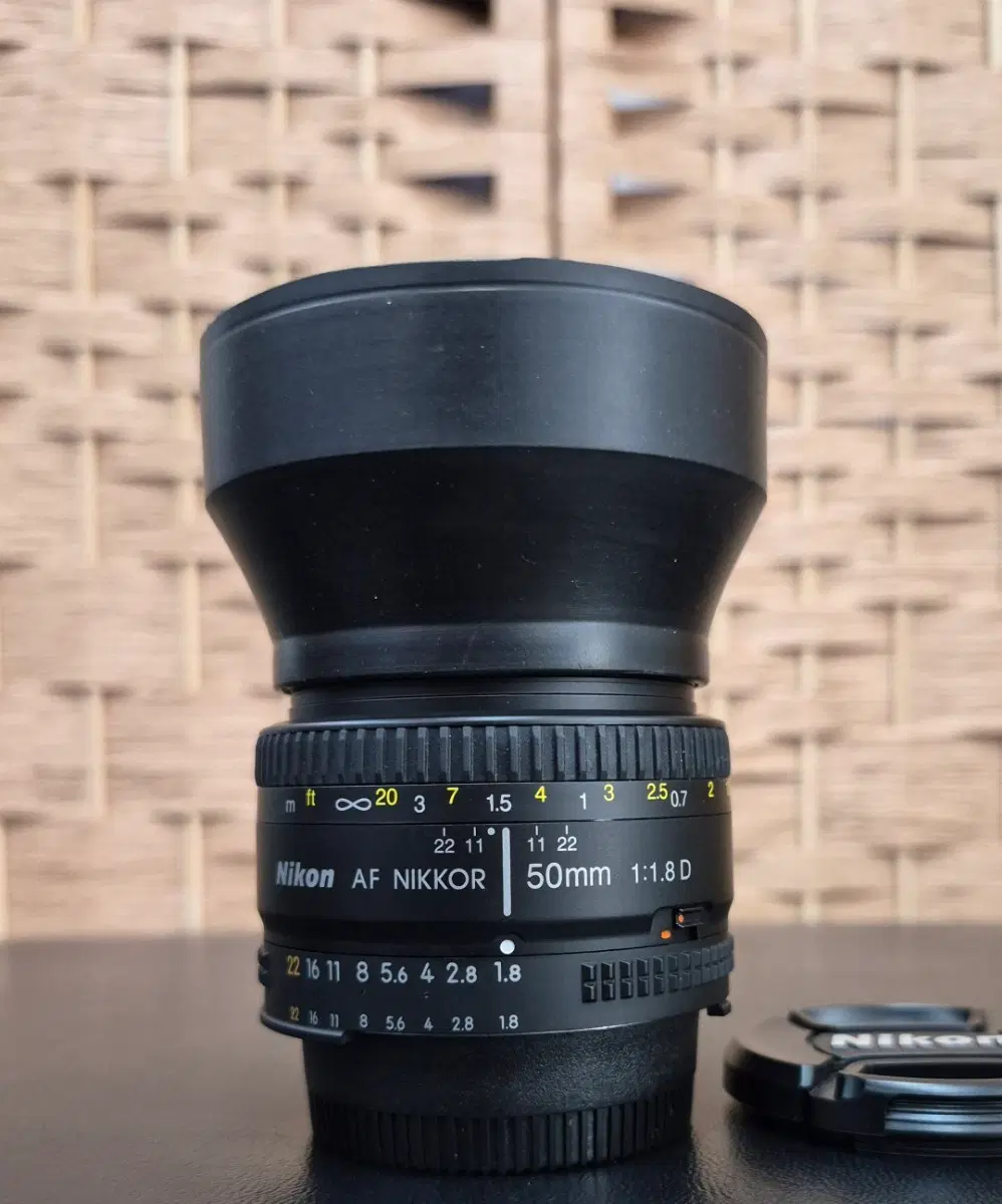 니콘 AF NIKKOR 50mm 1:1.8D