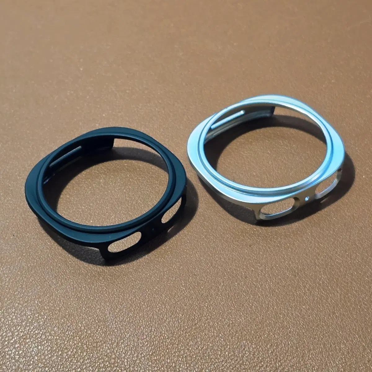 [갤럭시 워치8 40mm 케이스_블랙,실버] 미사용 새제품, 일괄판매