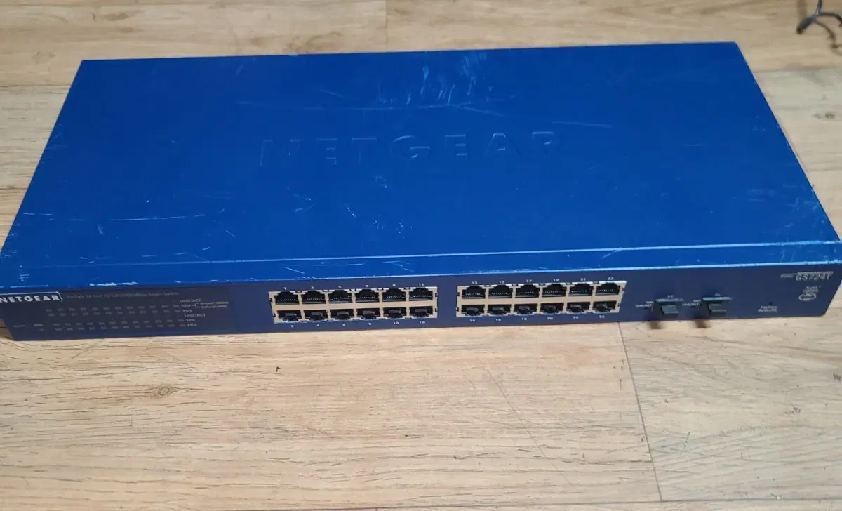 넷기어 gs724t 24포트