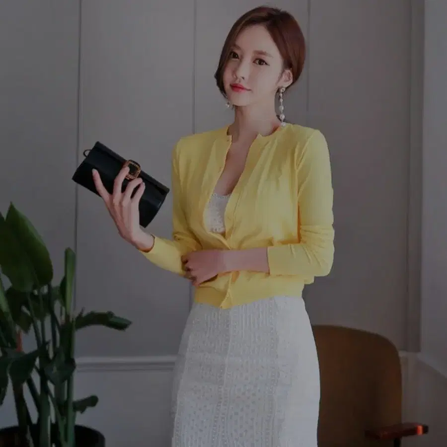 새상품 포텐터지는컬러 가디건 옐로우