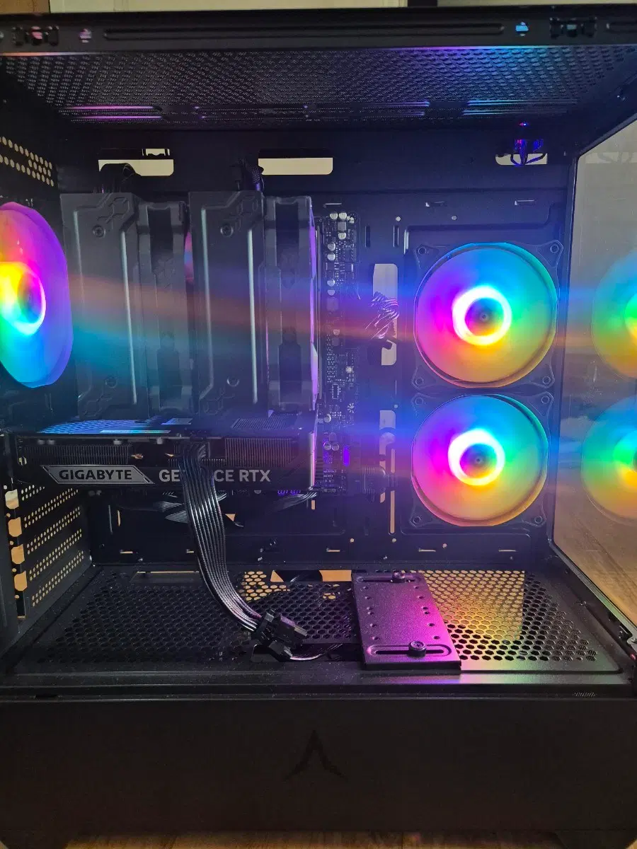 7500x3d rtx5060ti 컴퓨터 본체 팝니다