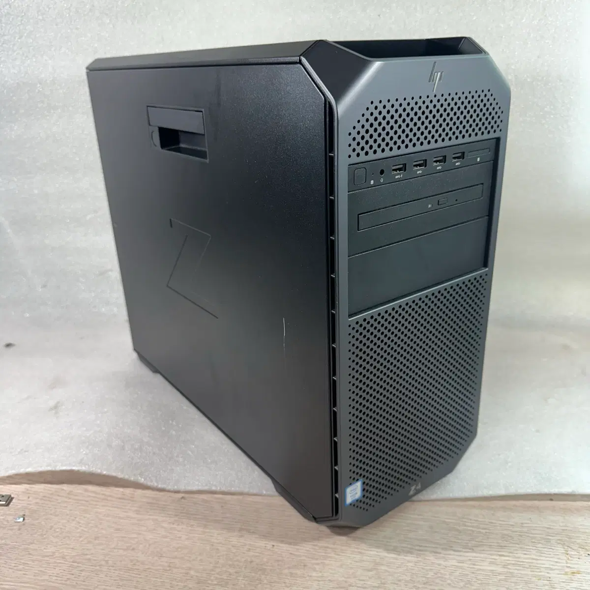 HP Z4 G4 W2104 16G 워크스테이션 컴퓨터