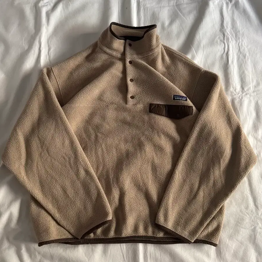 [L] 00s 파타고니아 신칠라 크림 브라운