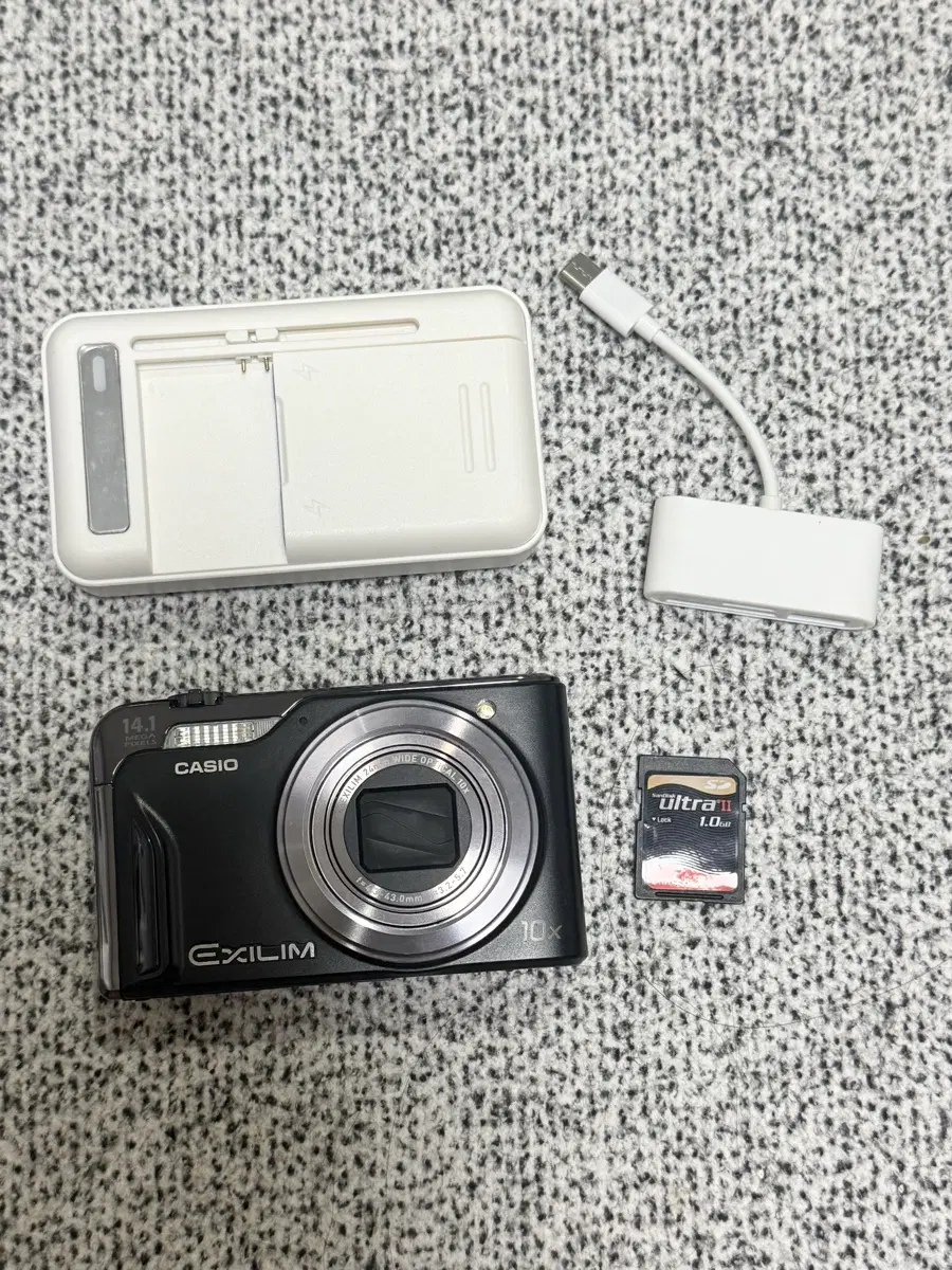 카시오 엑슬림 Casio Exilim EX-H15(작례o)