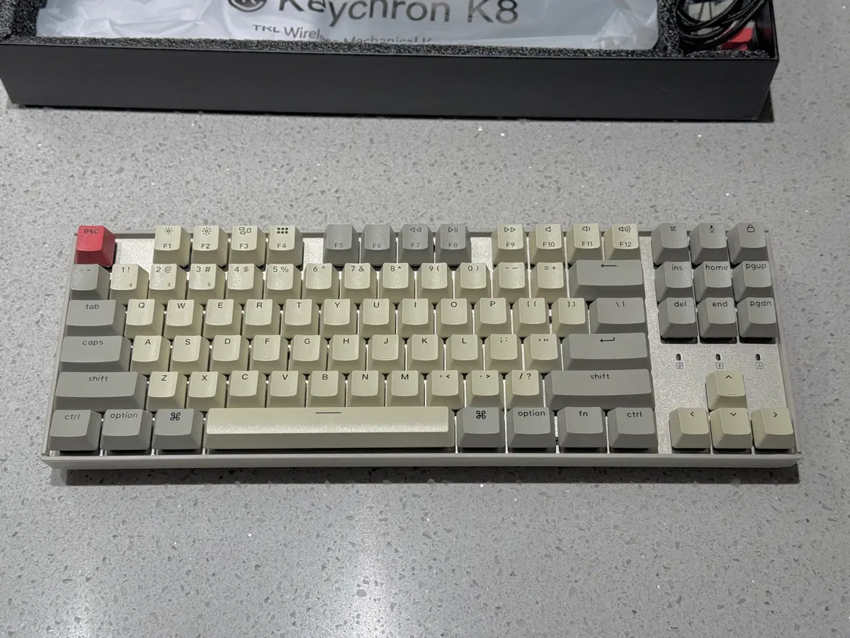Keychron K8 무선 기계식 키보드 키크론 레트로 수입버전