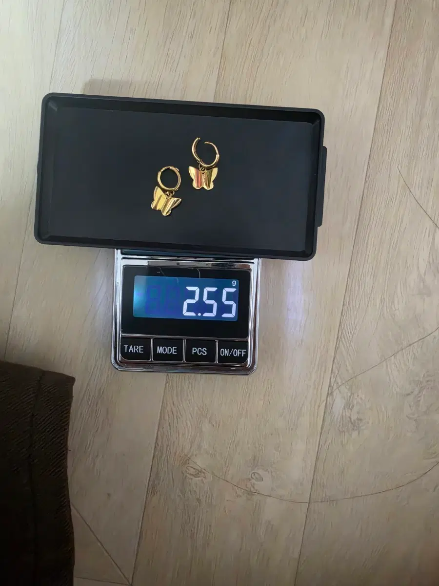 18k나비귀걸이
