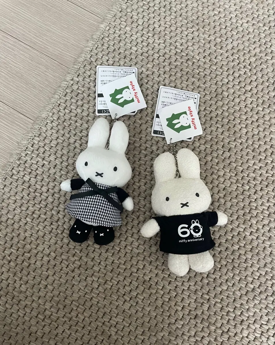 [새상품] 60주년 미피 인형 키링