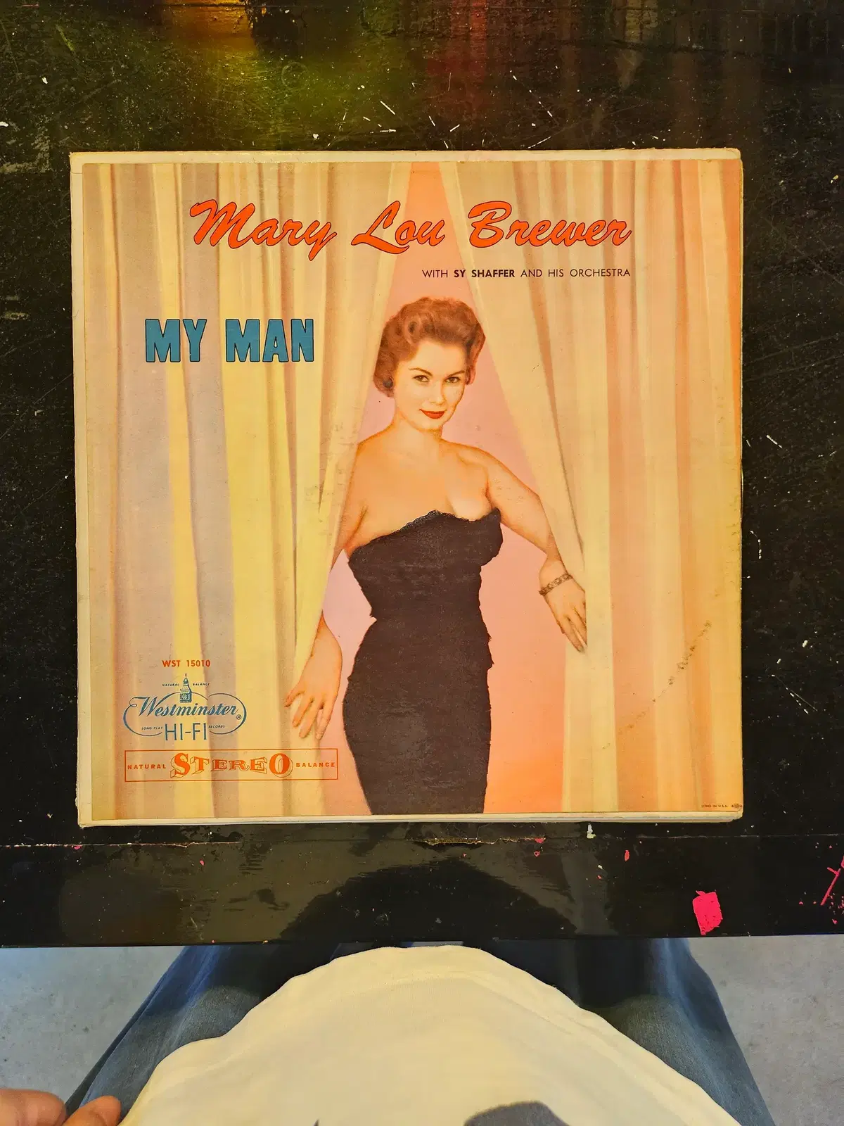 재즈 보컬리스트 **마릴린 루 브루어(Mary Lou Brewer)**가 1959년에 발표한 불멸의 데뷔 lp