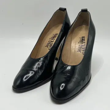 [ 희소 ] Jean Paul GAULTIER 에나멜 펌프스 블랙 2 1/2