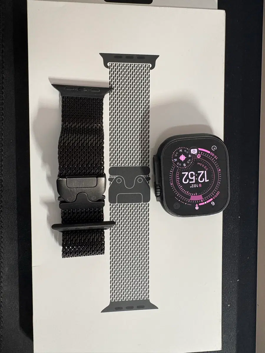 S급 애플워치 울트라2 49mm 64기가 배효93% 정품 스트랩28만원