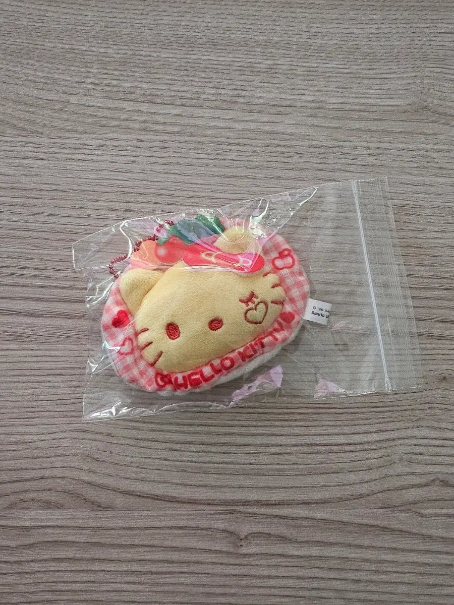 오므라이스 키티 가챠
