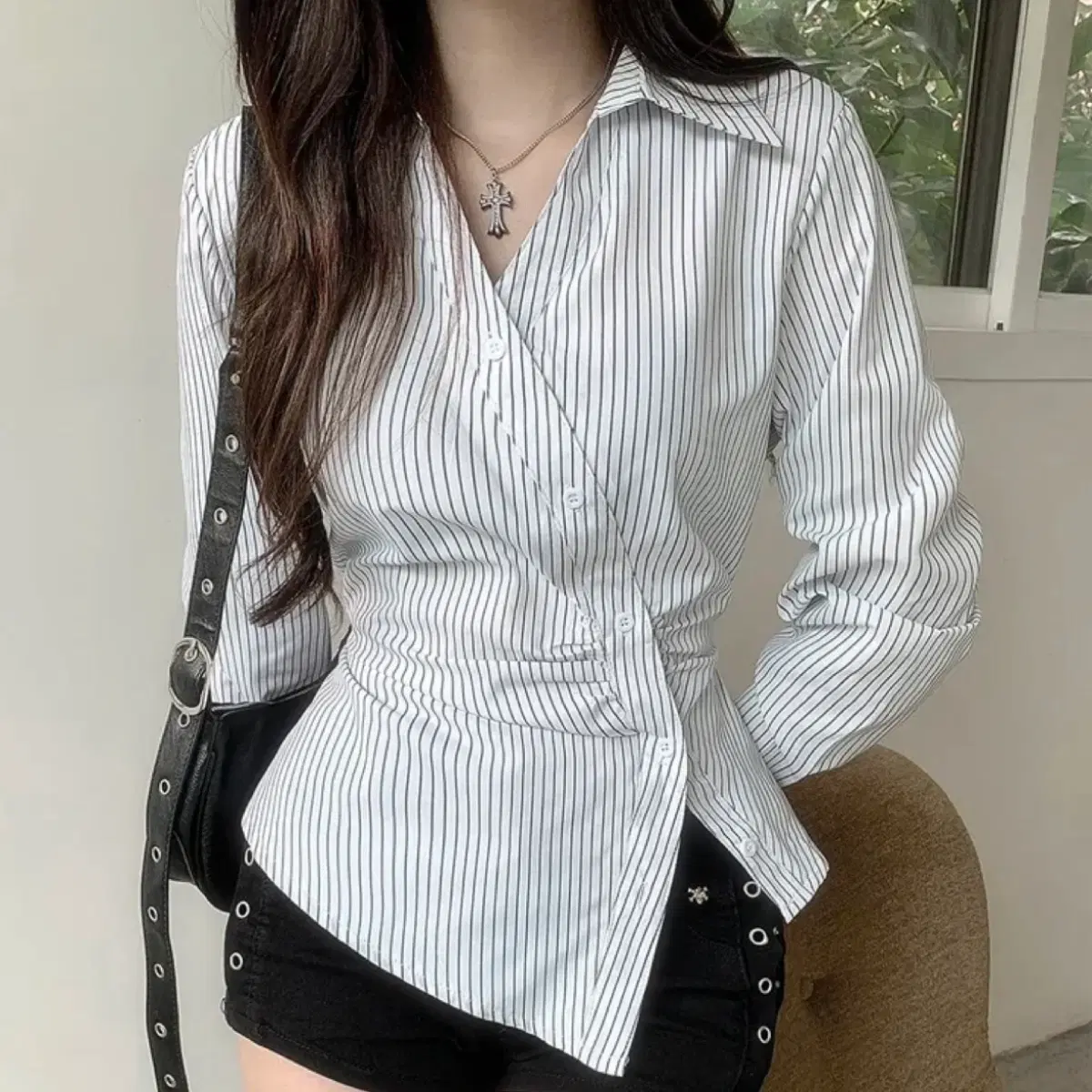 랩 디자인 셔츠 블라우스 (새살품)
