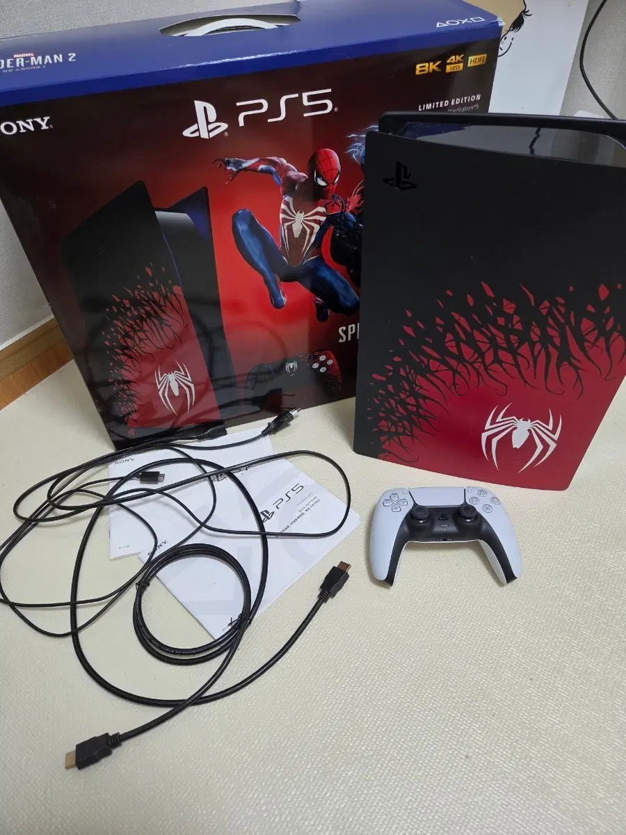 PS5 스파이더맨2 리미티드 에디션 4K 본체+ 기본 듀얼센스, 팝니다!