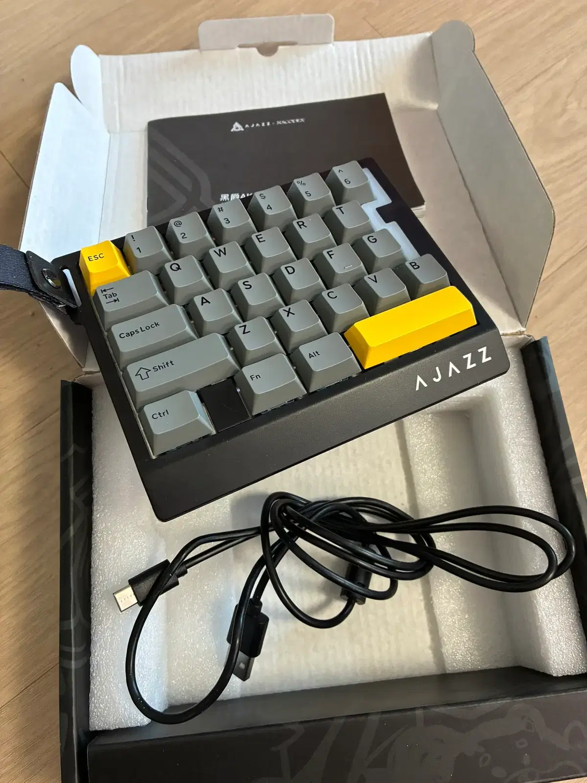 AJAZZ AK029 한손키보드 판매합니다