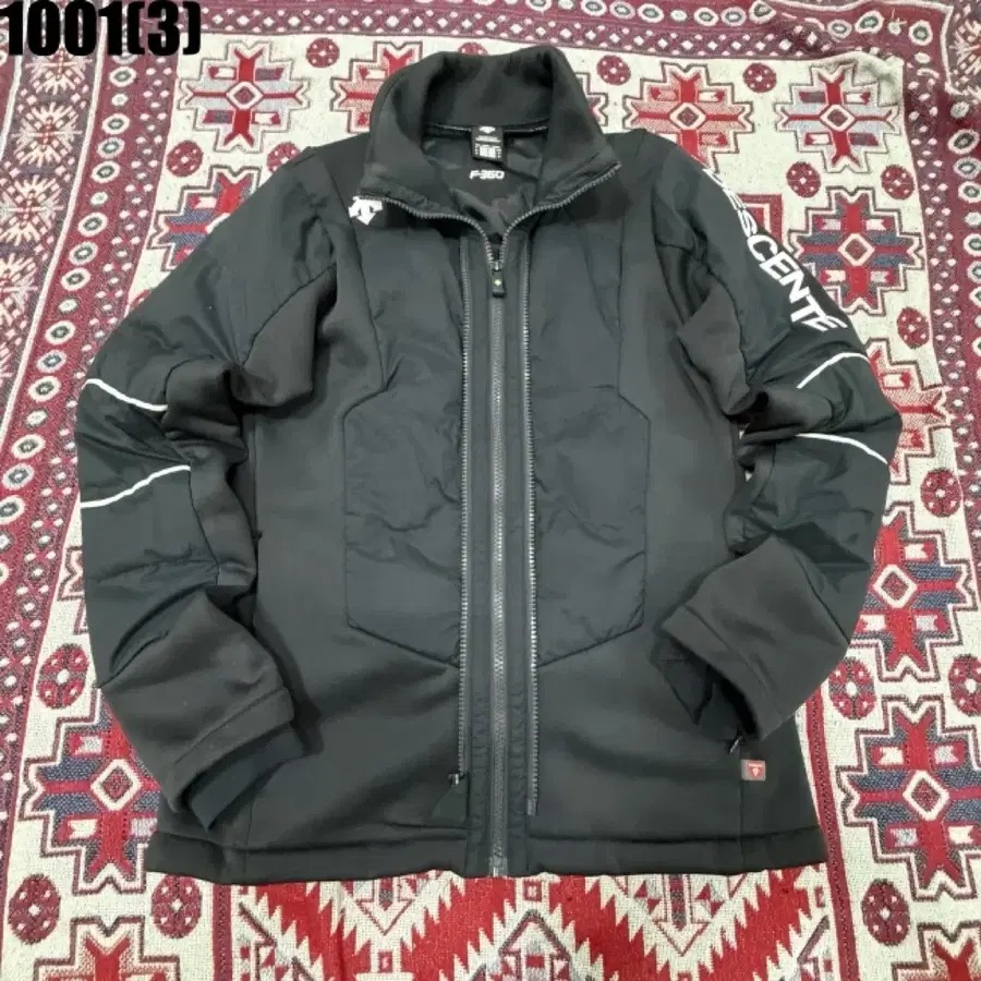 데상트 자켓 블랙 90 1001