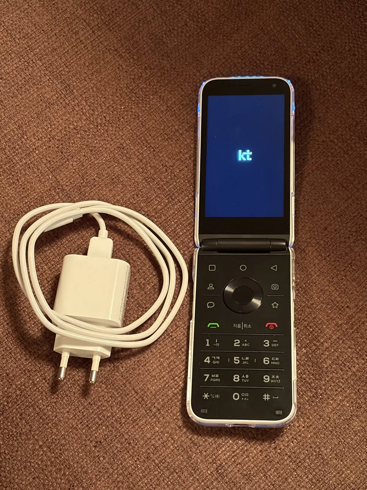 MIVE 스타일폴더 AT-M120 화이트 폴더폰 충전기 포함