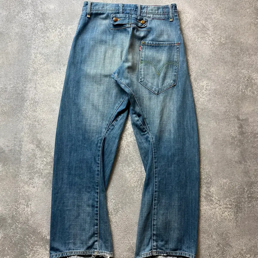 [29-30] 00s Levi's 리바이스 신치백 엔지니어드 데님팬츠