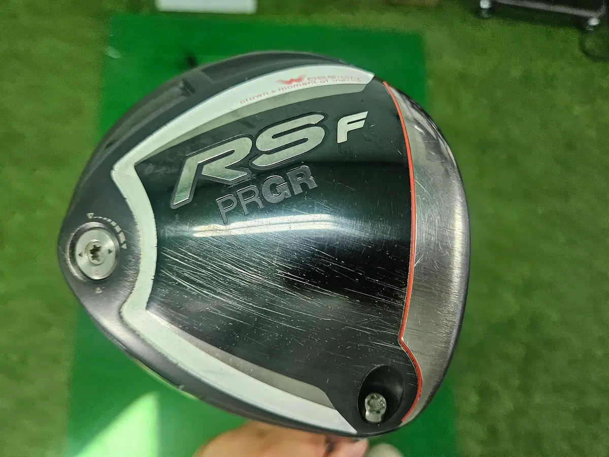 PRGR RS F 드라이버 TOUR AD VR6S 커스텀 모델 판매합니다.