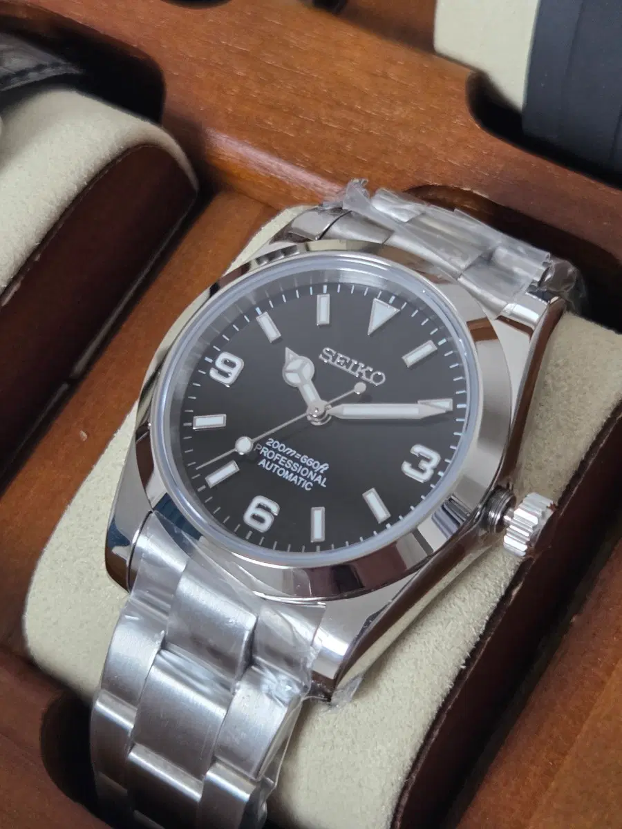 세이코 익스플로러 36mm MOD