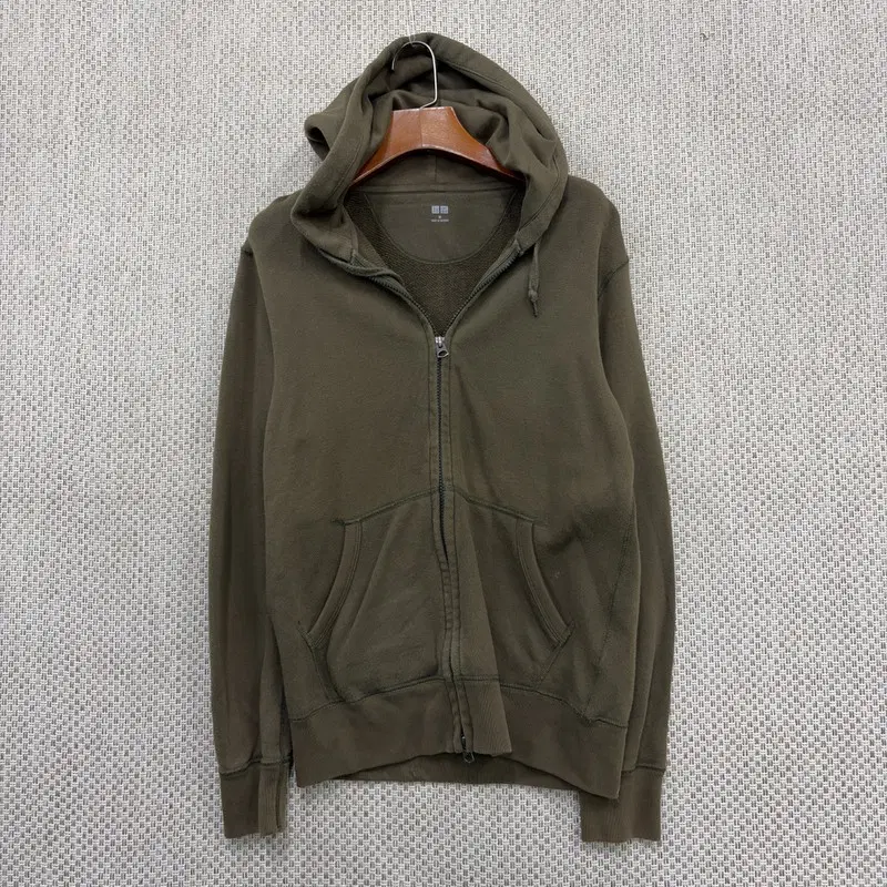 유니클로 후드집업 M H07761