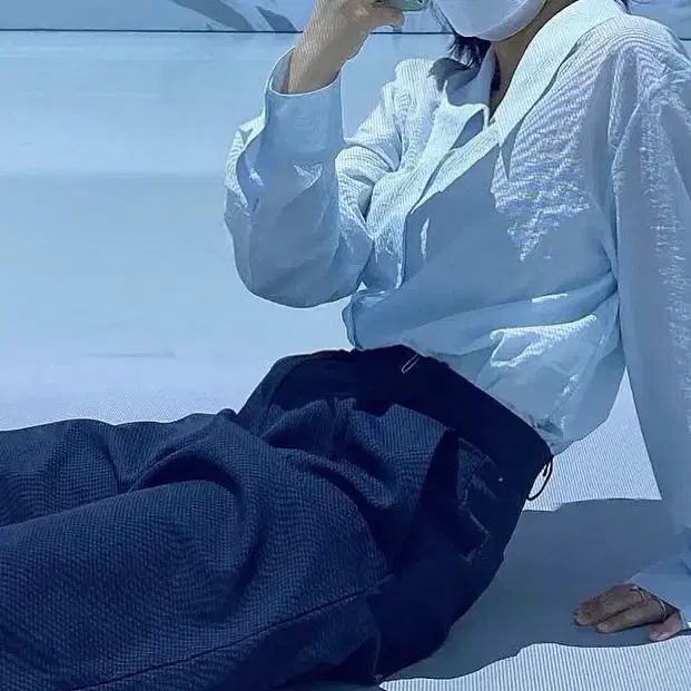 Le 르 하늘색 시스루 셔츠