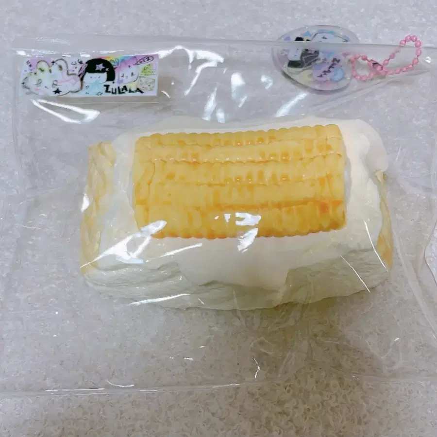 주라라 zulala 옥수수 크림빵 말랑이