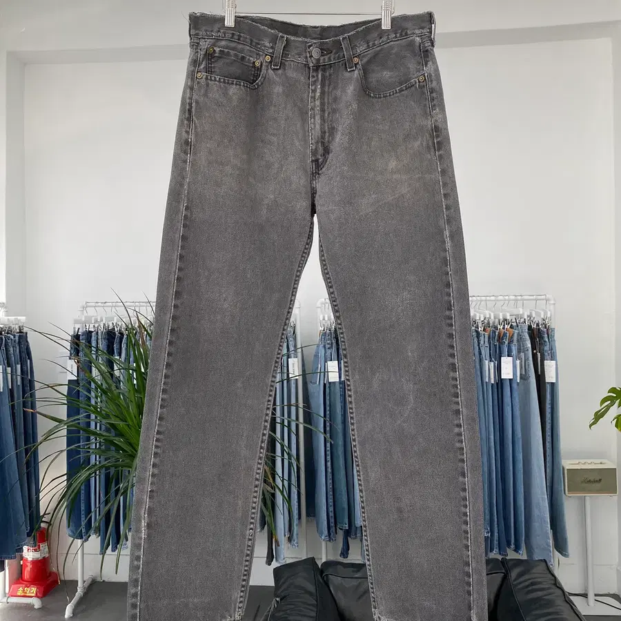 리바이스505 Straight Fit 00s 34사이즈 a6700