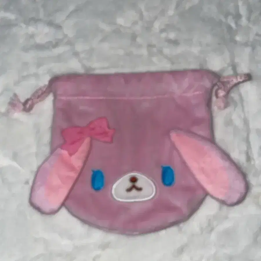 산리오 슈가바니즈 후와후와 파우치 1탄 모모우사