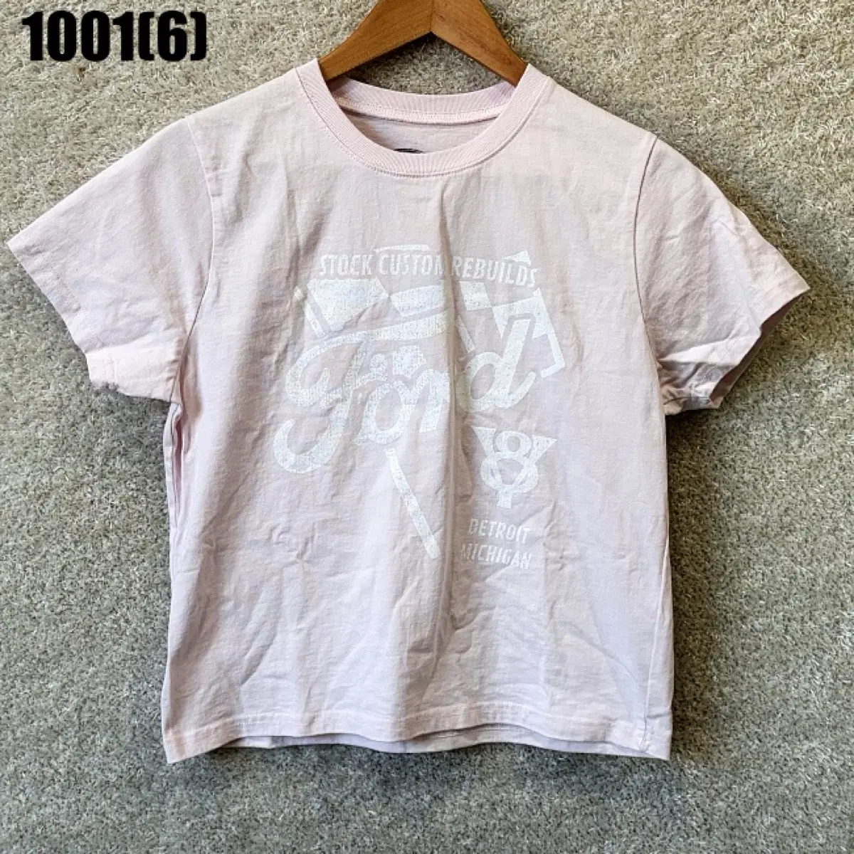 포드 핑크 반팔 티셔츠 1001