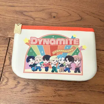 TinyTAN Dynamite 플랫 파우치 BTS