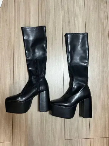 통굽 롱 부츠 블랙