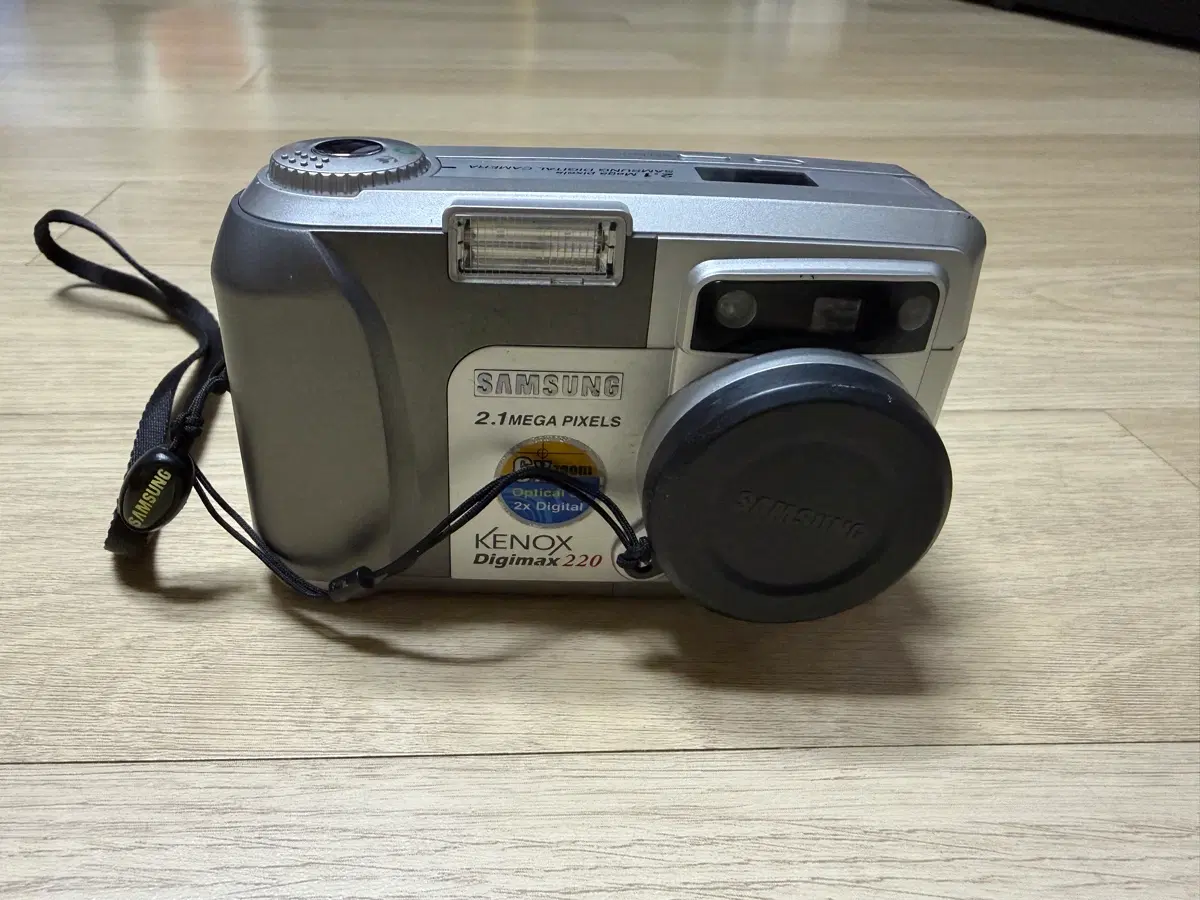 삼성 케녹스 Digimax 220 디지털 카메라