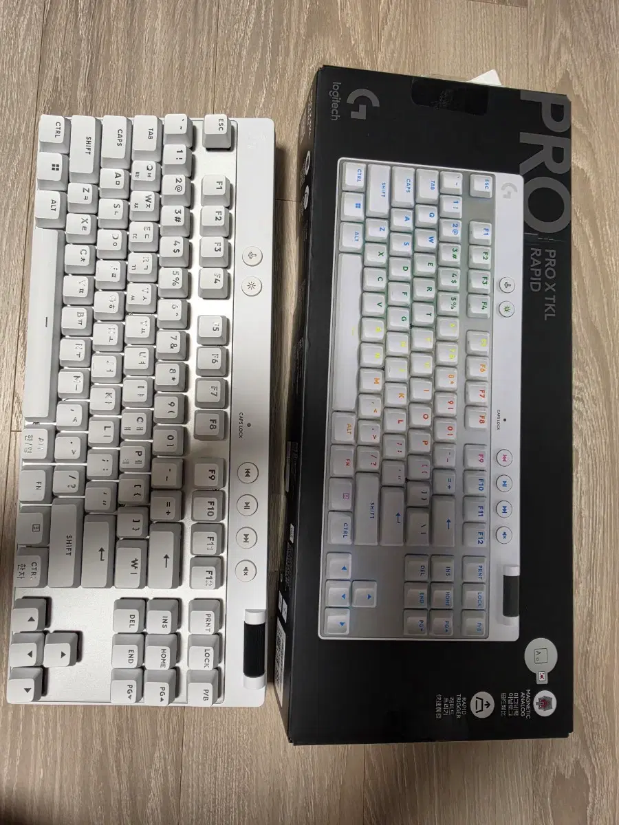 로지텍 G PRO X TKL RAPID 게이밍키보드 (화이트)