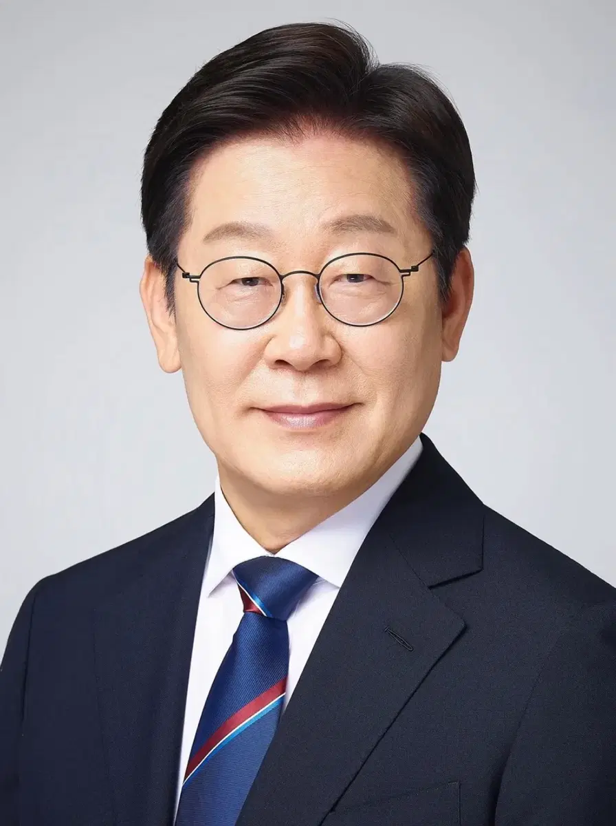 이재명 싸인볼 판매합니다