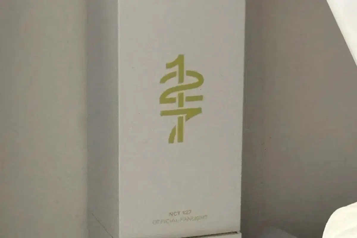 뉴믐봄 127