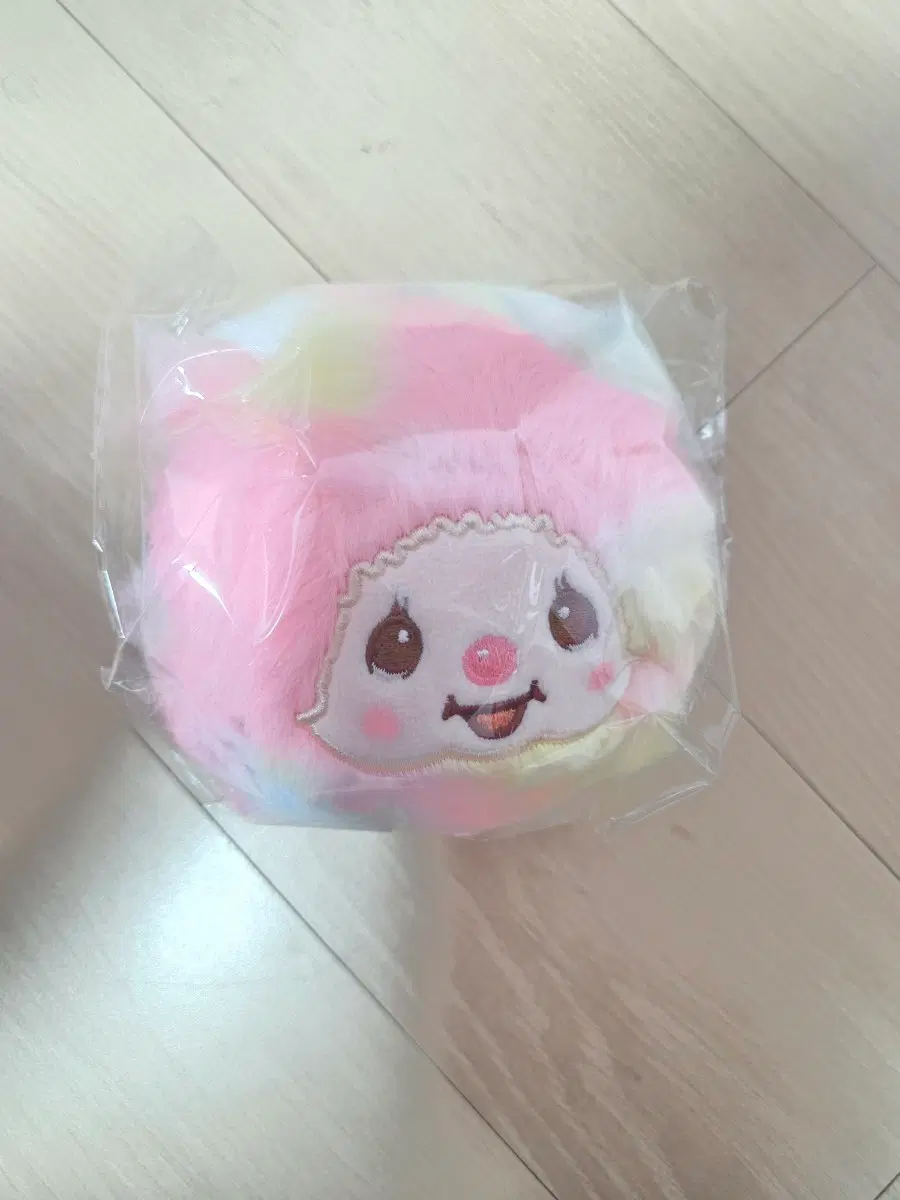 베라 몬치치 이상한 나라의 솜사탕 팔아요