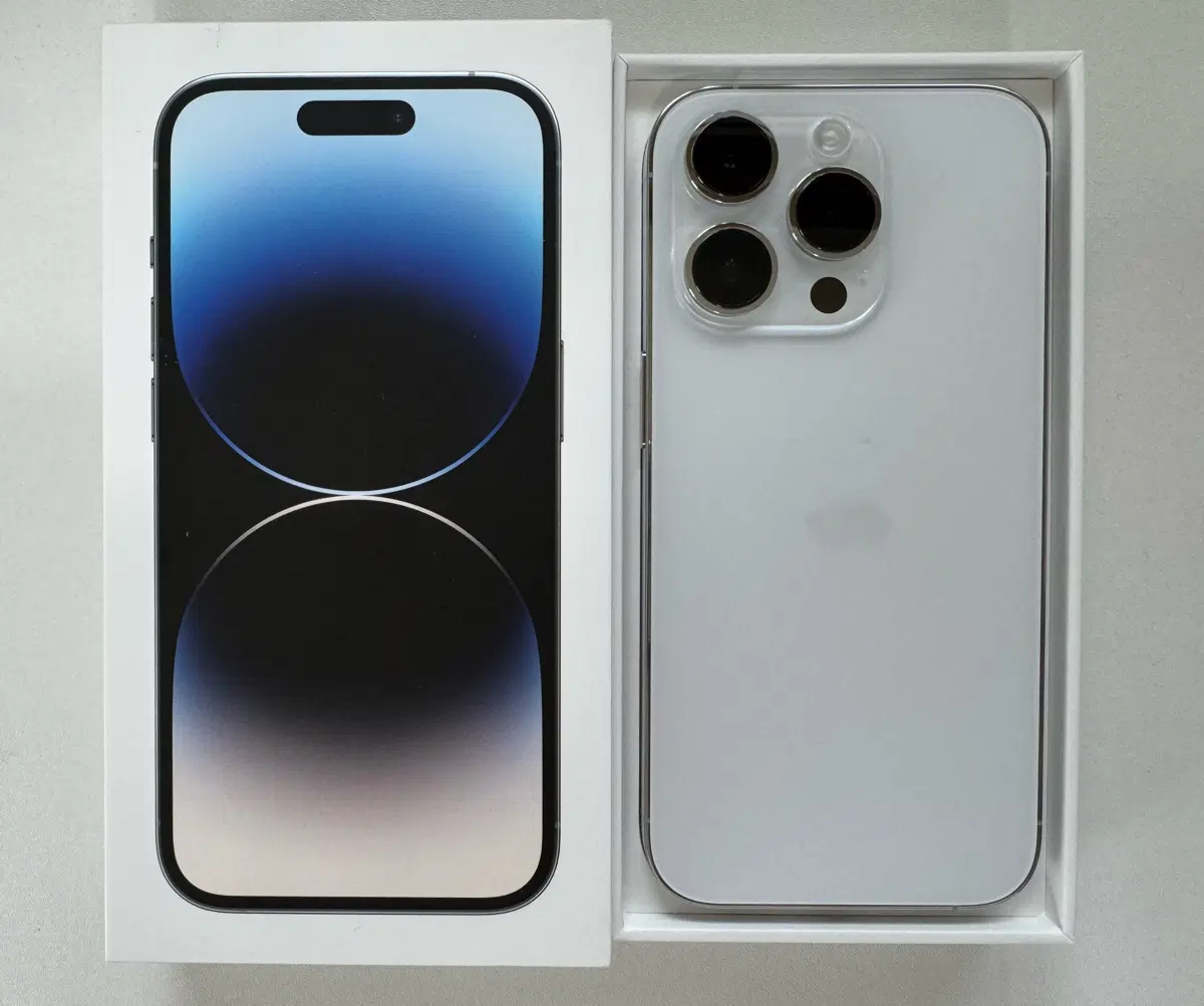 S급 아이폰14프로 실버 256GB(케이스동봉)