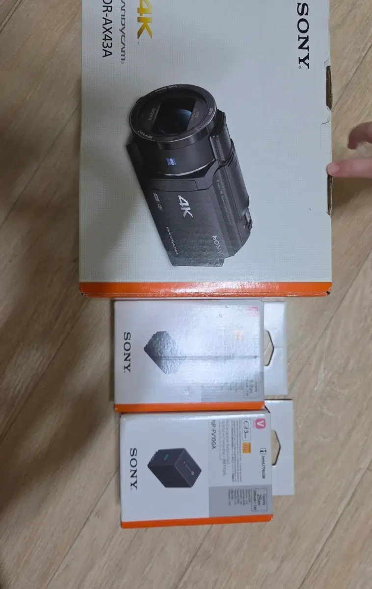 소니 캠코더 FDR-AX43A 4K + 대용량 배터리 2개, 메모리카드X