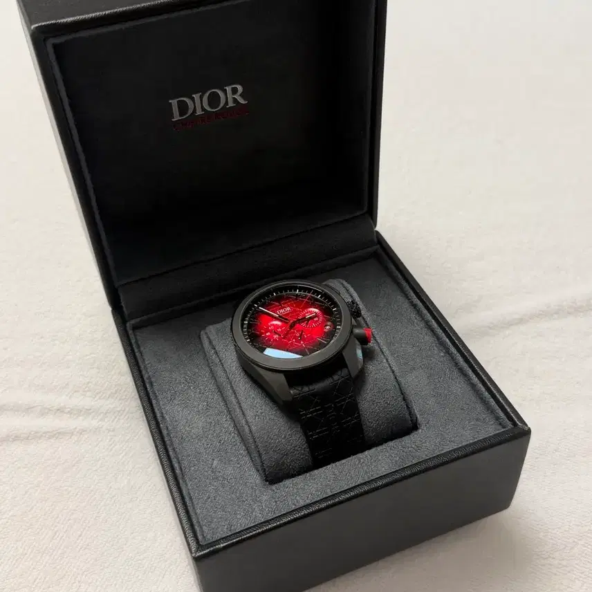 디올 시프르 루즈 워치 41mm 오토매틱 사진 1