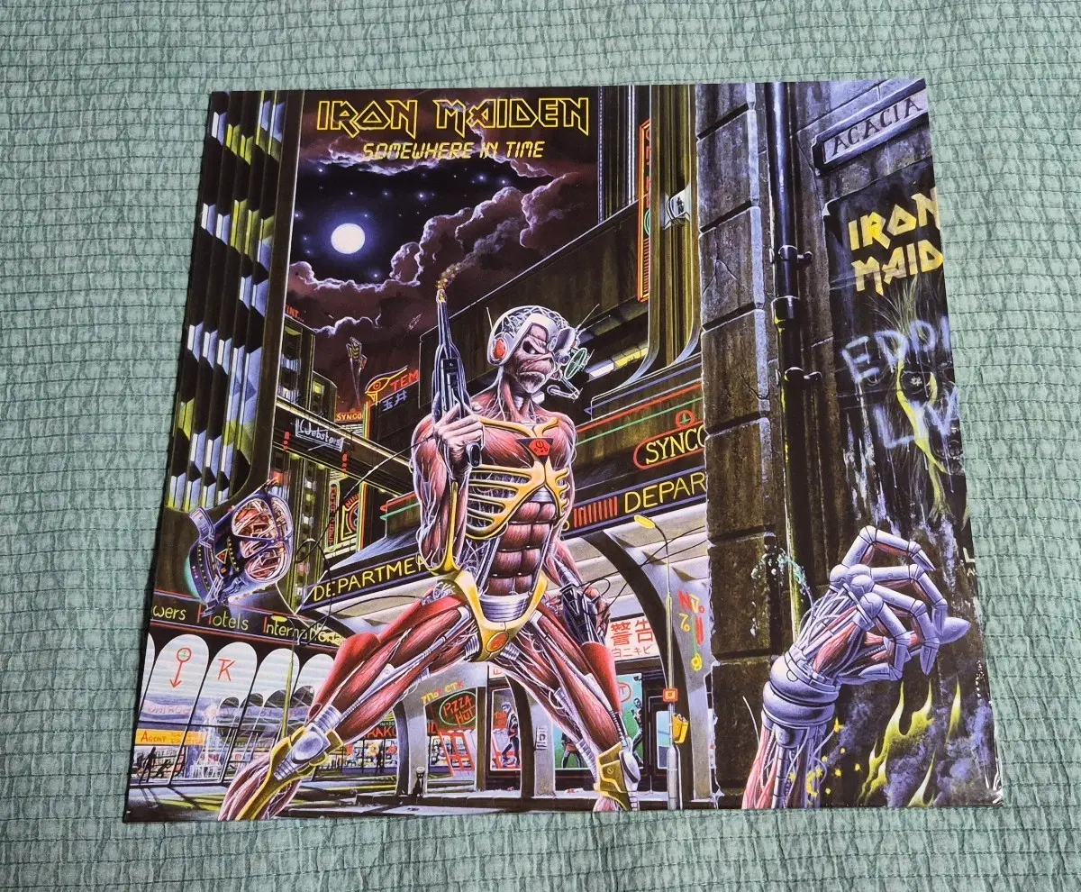 아이언 메이든  미개봉 LP Iron maiden