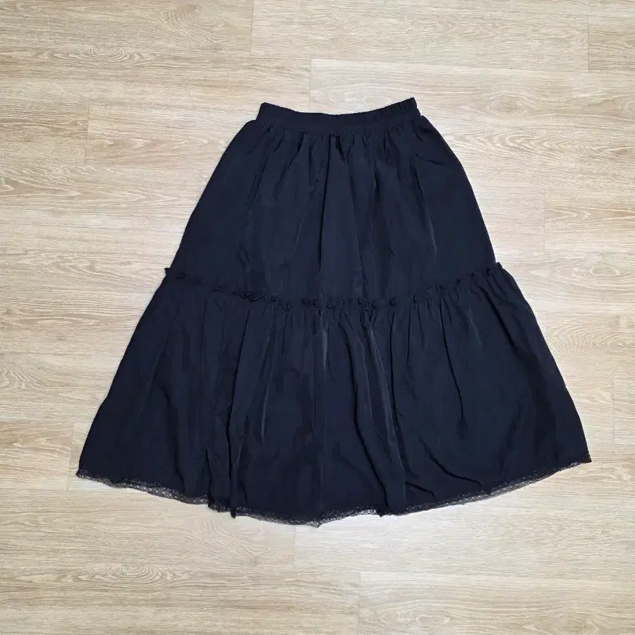 블랙 스커트