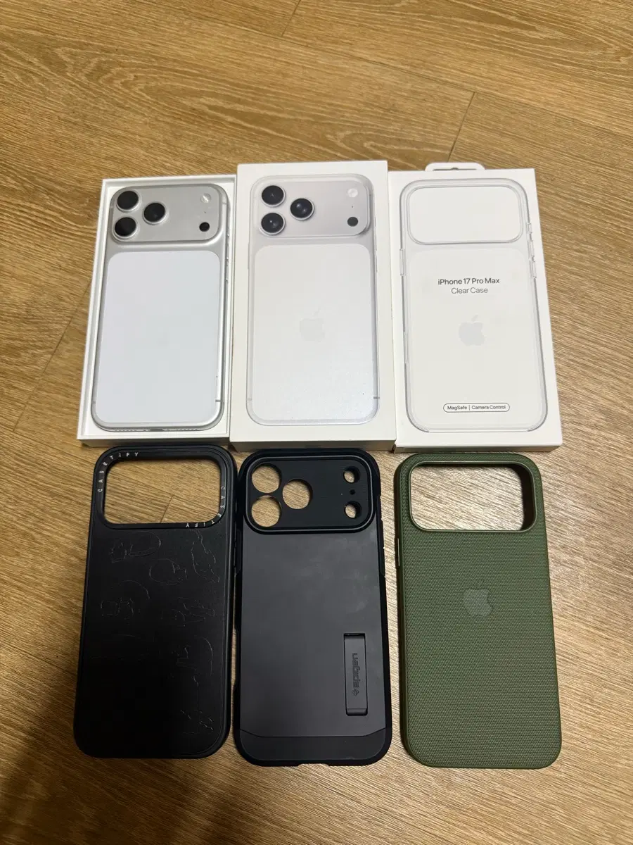 아이폰 17 프로 맥스 1TB 실버 판매합니다.