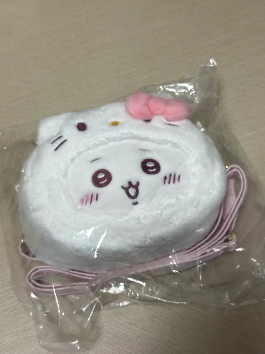 치이카와 산리오 포쉐트 가방
