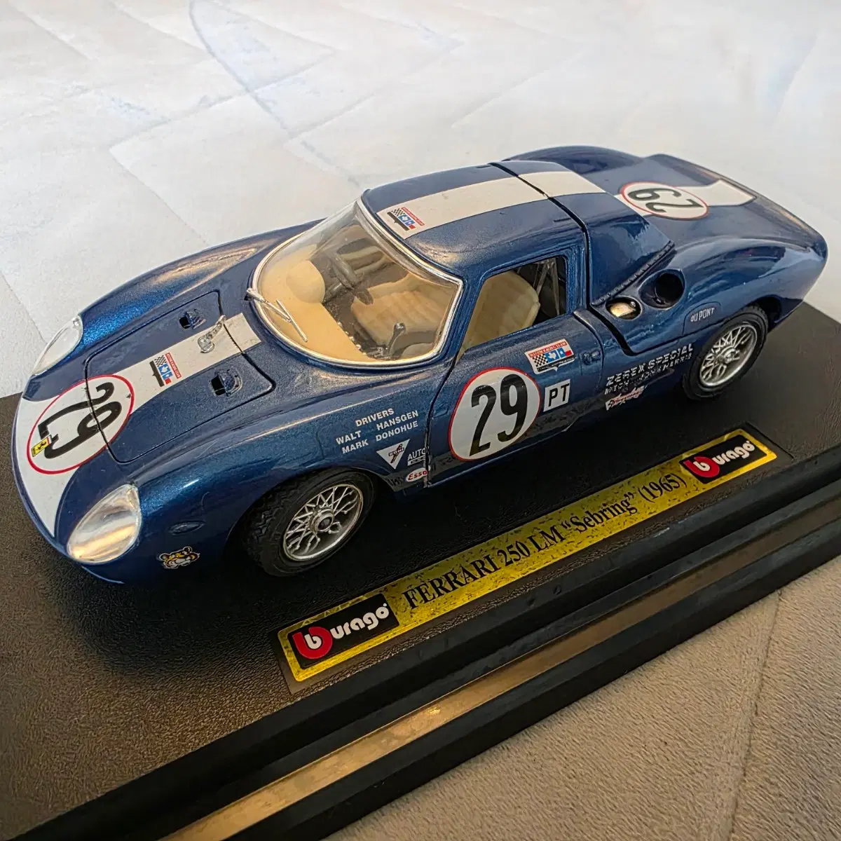 Bburago 1:24 Ferrari 250 LM 'Sebring' 1965 (오리지널 박스 포함)