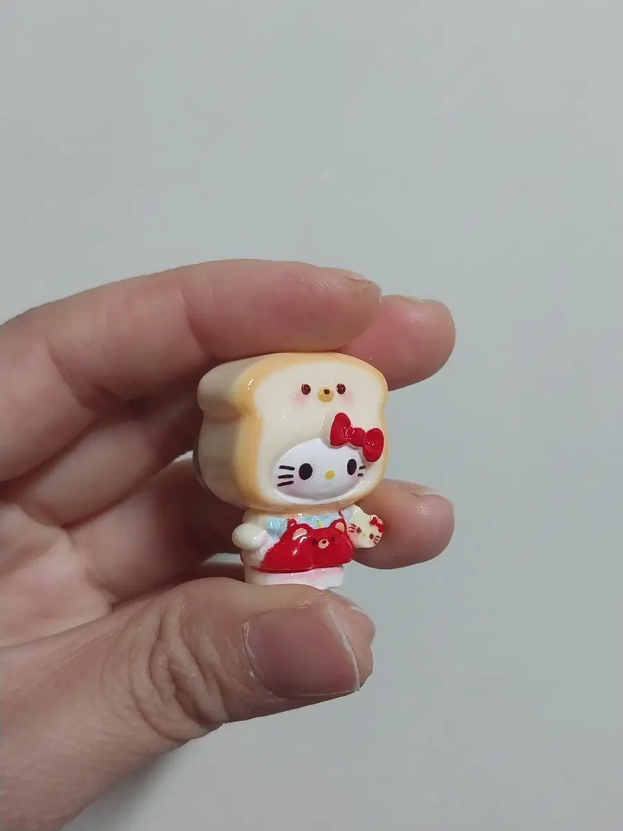식빵 마그네틱 헬로키티 자석